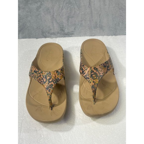 Alegria Ode women's size US 9 EU 39 Country Road Floral Lightweight Thong T Stra - Picture 1 of 16